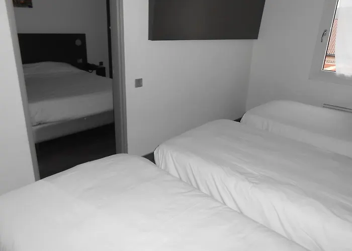 Regourd Hotel